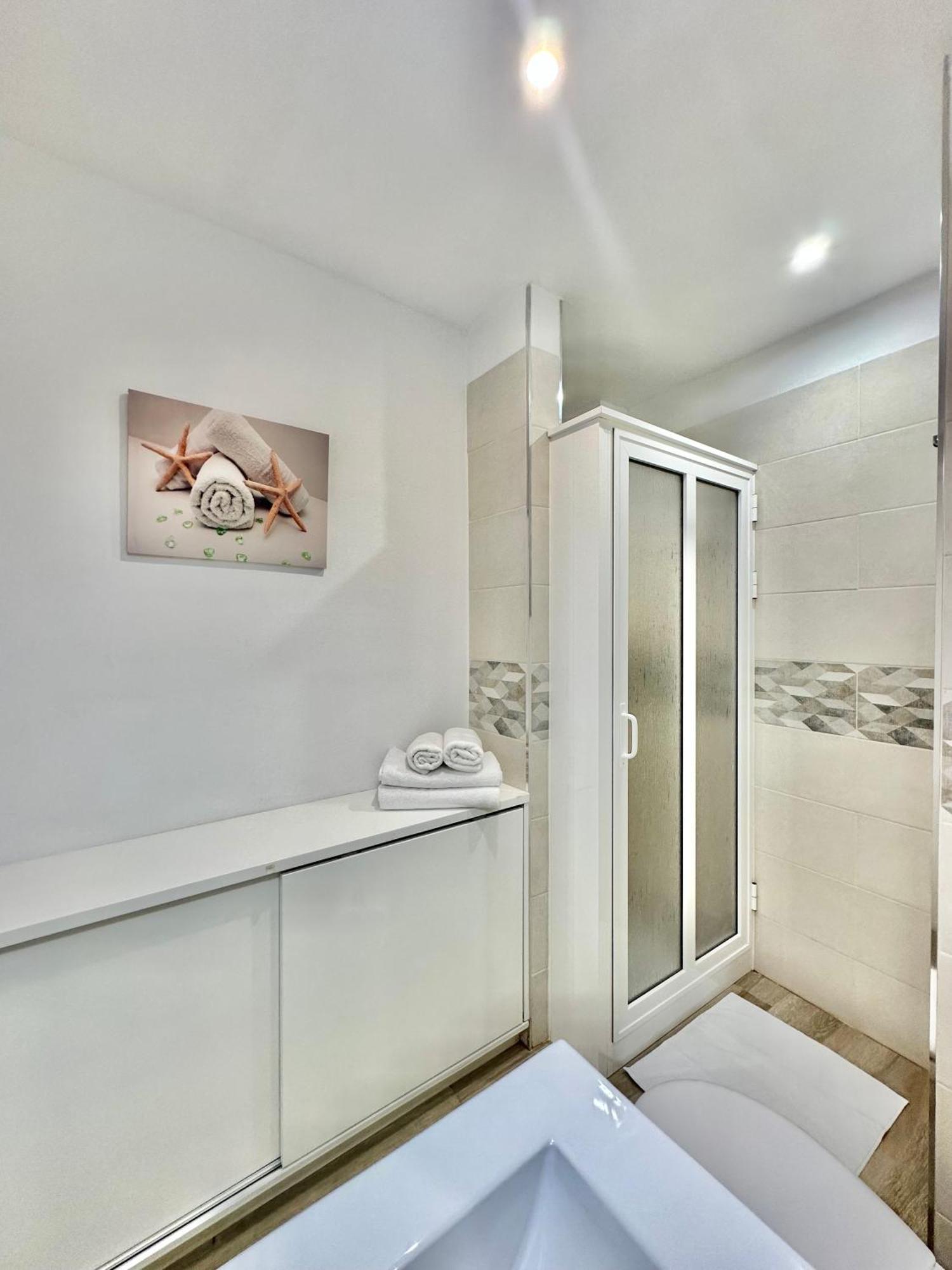 Juan Xxiii Apartment อาโรนา ภายนอก รูปภาพ